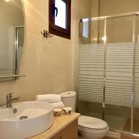 Anastasia Semesterbostad